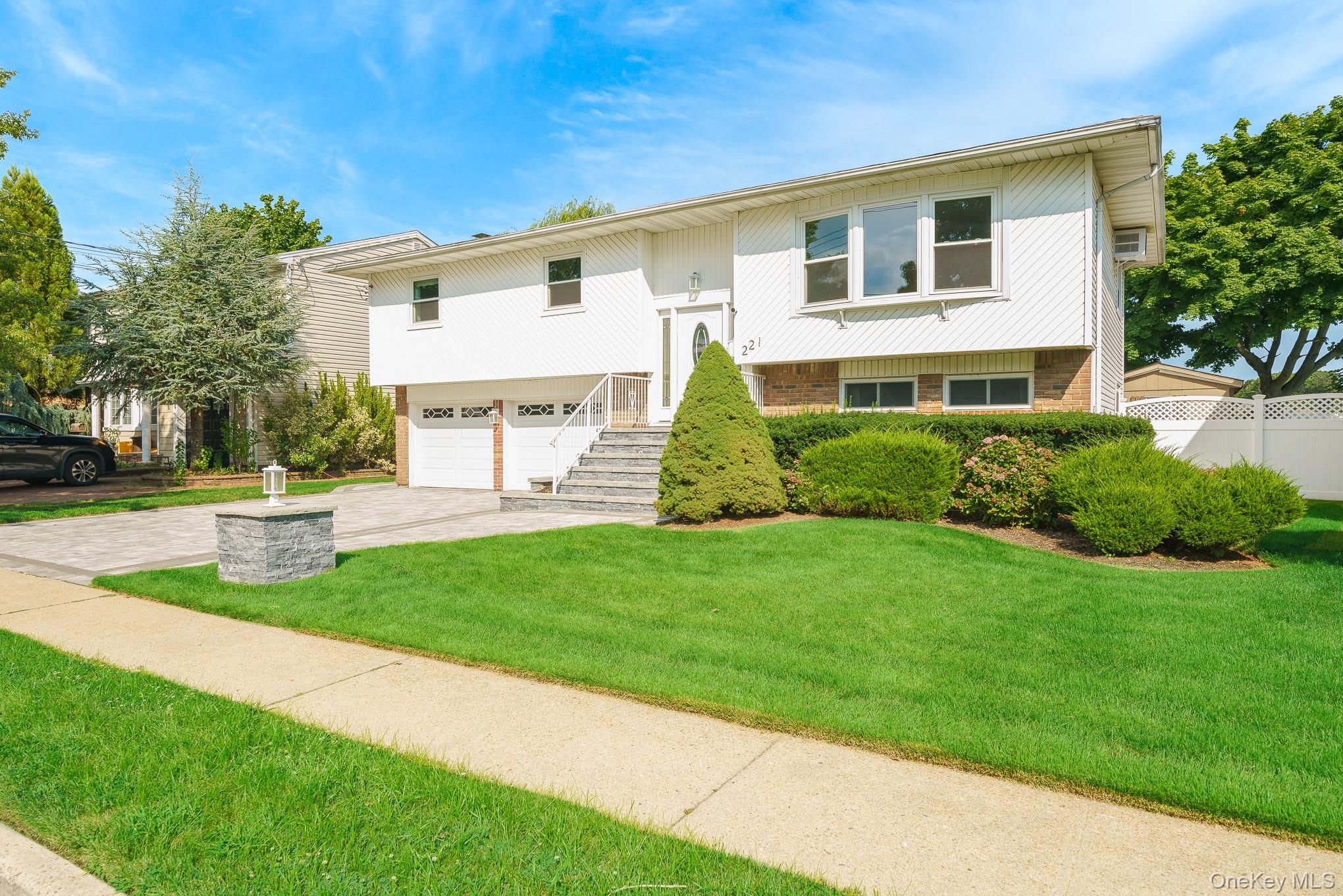 221 Roosevelt Avenue