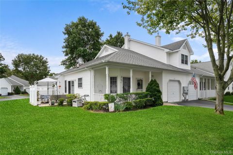 Photo of 53 Oyster Cove Lane, Blue Point, NY 11715 (MLS # 908243)