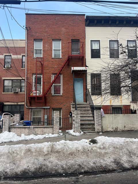 Mobile Home For Sale - 635 Eagle Avenue<br/> Bronx, NY 10455