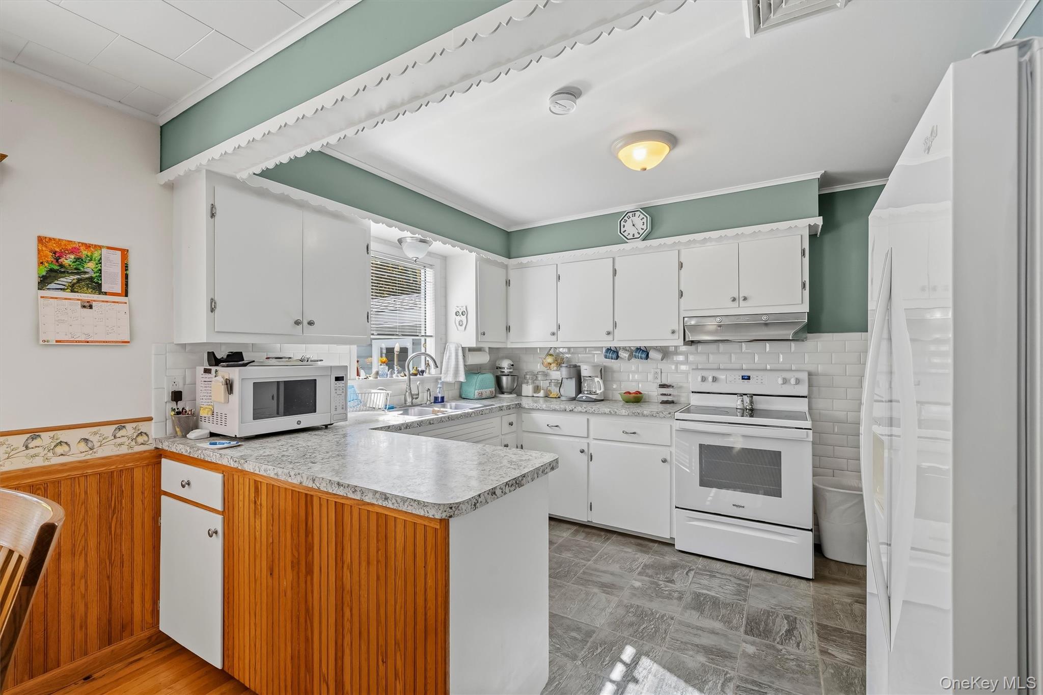245 Mountain Road