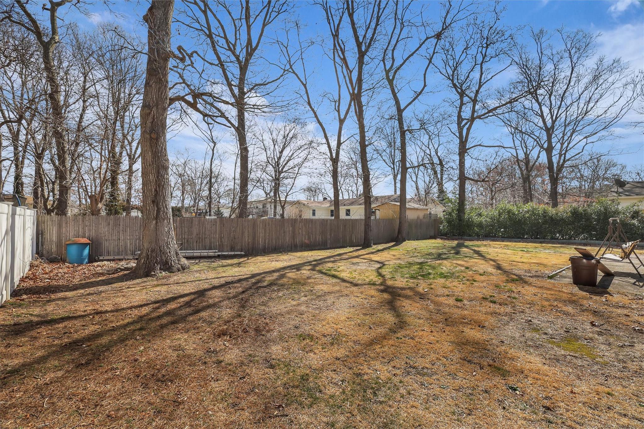 336 Auborn Avenue, Shirley, New York image 21
