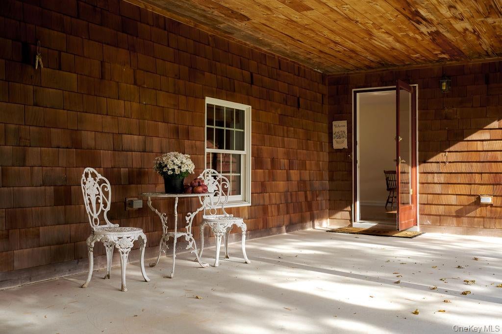 Photo of 347 Spring Lake Road RD, Red Hook, NY 12571 (MLS # 1058241)