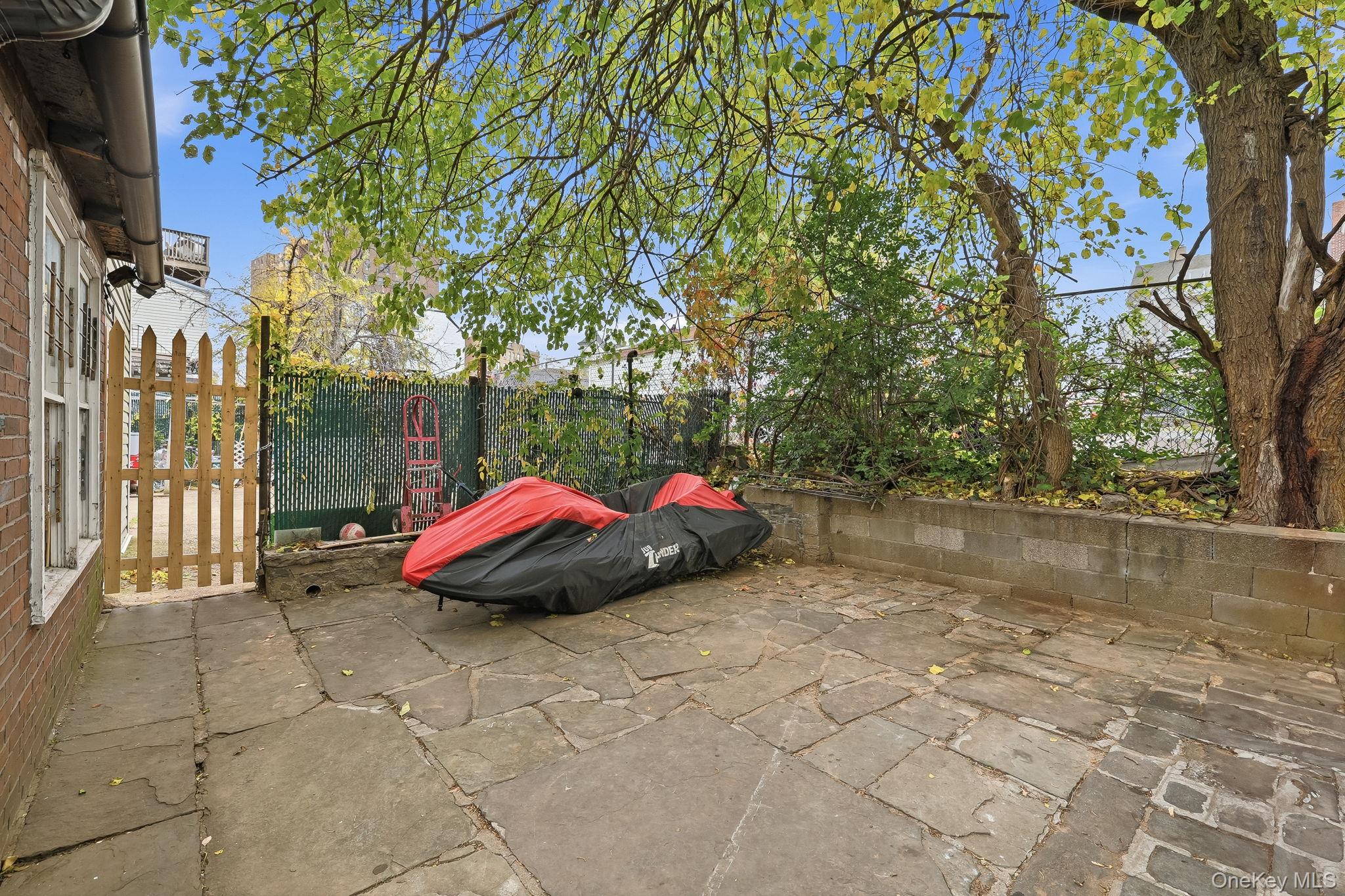 Yonkers, New York 10705, United States, ,Commercial,Active,248767