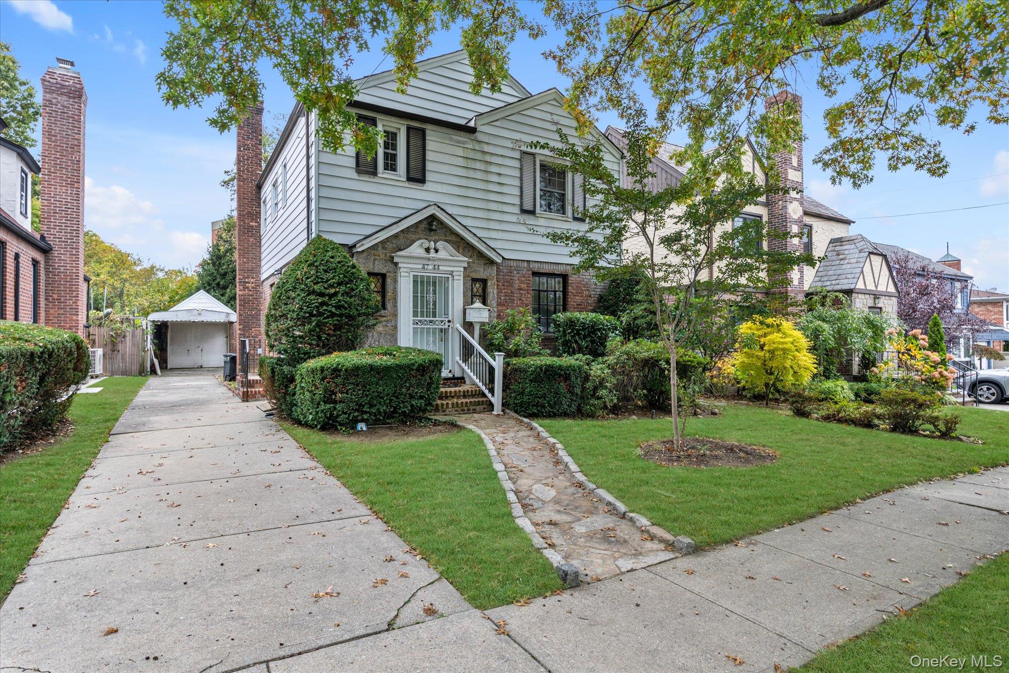 47-44 Glenwood Street