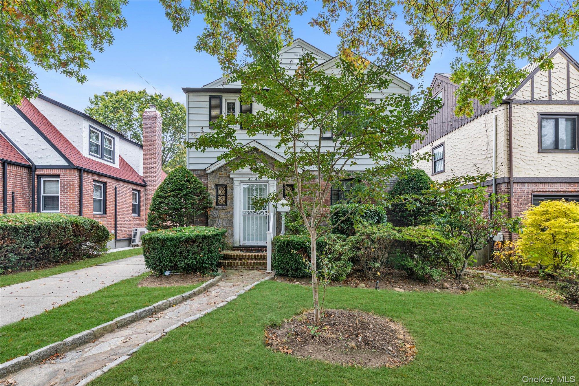 47-44 Glenwood Street