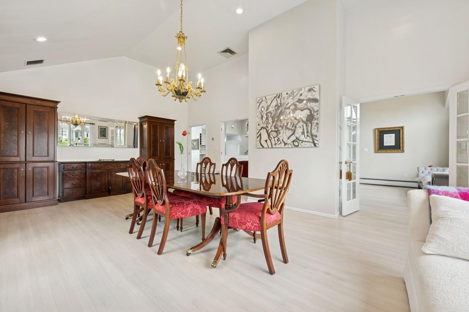 2525 Beverly Road, Merrick, New York image 11