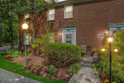 192 Pinewood Road Unit 87, Hartsdale, NY 10530 - MLS#: 856677