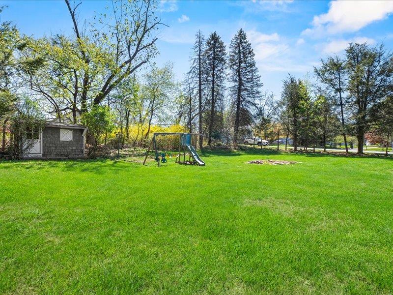 76 S Airmont Road, Suffern, New York image 38