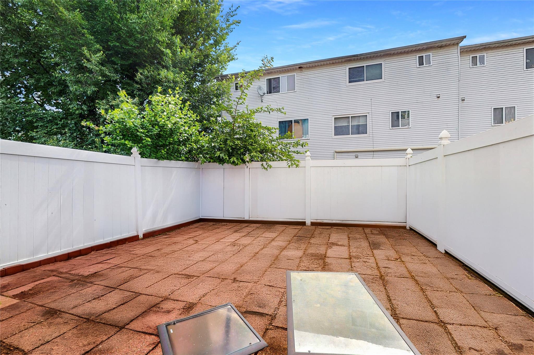 27 Grandview Avenue Ave, Staten Island, New York image 14