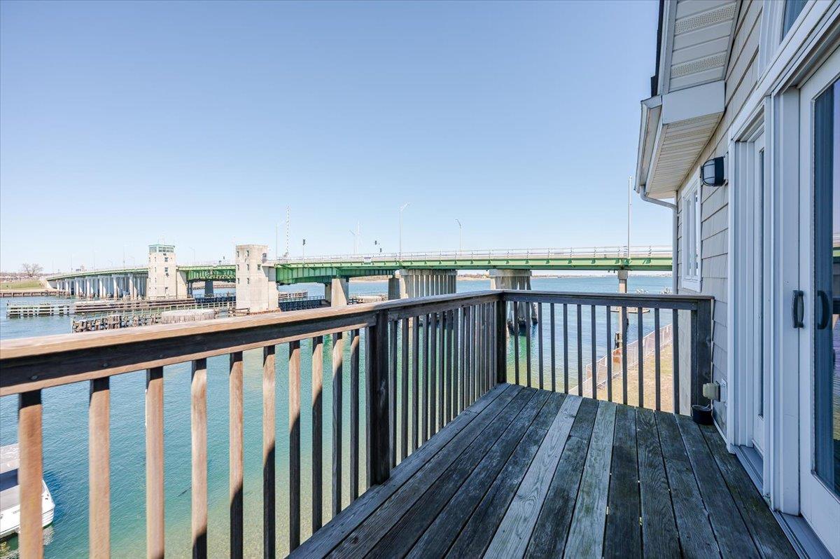 Atlantic Beach, New York 11509, United States, 3 Bedrooms Bedrooms, ,5 BathroomsBathrooms,Residential,Active,156995