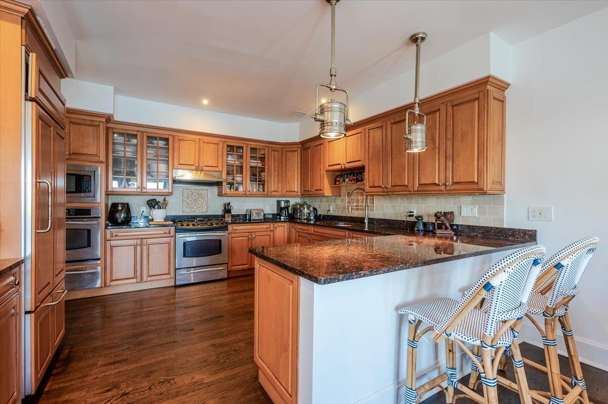 Atlantic Beach, New York 11509, United States, 3 Bedrooms Bedrooms, ,5 BathroomsBathrooms,Residential,Active,156995