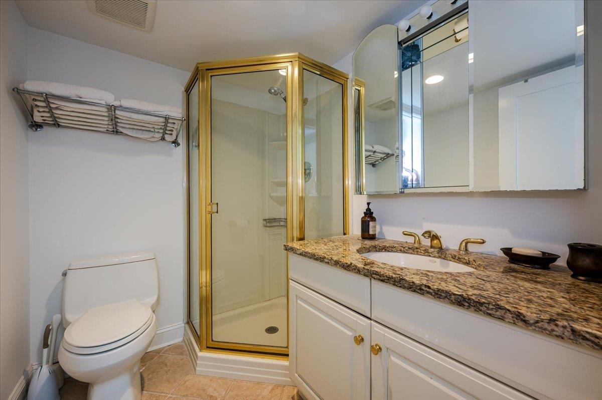 Atlantic Beach, New York 11509, United States, 3 Bedrooms Bedrooms, ,5 BathroomsBathrooms,Residential,Active,156995