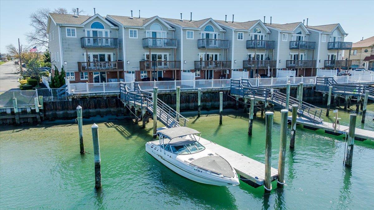 Atlantic Beach, New York 11509, United States, 3 Bedrooms Bedrooms, ,5 BathroomsBathrooms,Residential,Active,156995