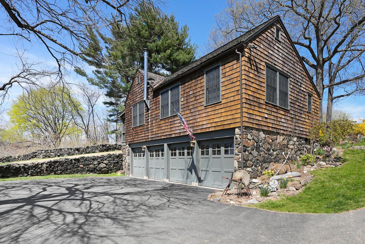 226 W Mount Airy Road, Croton-on-Hudson, Florida image 3