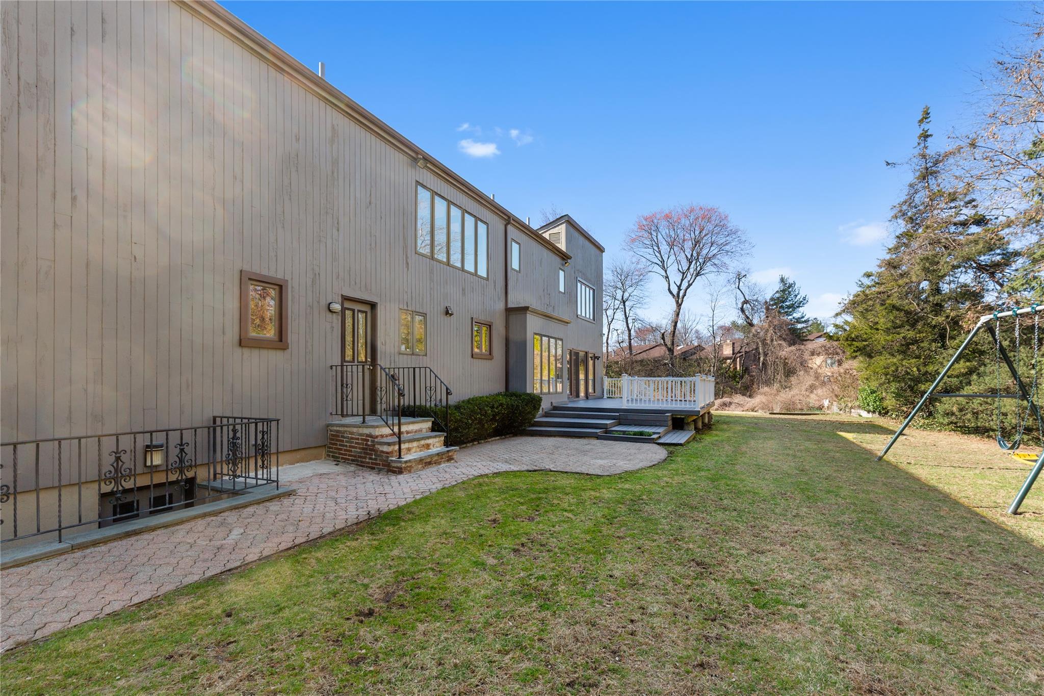 600 Oak Ridge Lane, Albertson, New York image 29