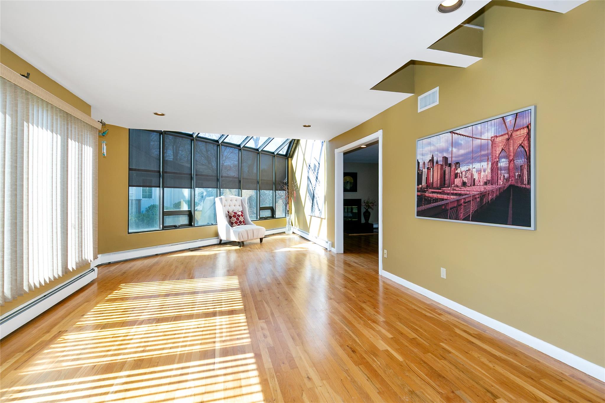 600 Oak Ridge Lane, Albertson, New York image 8