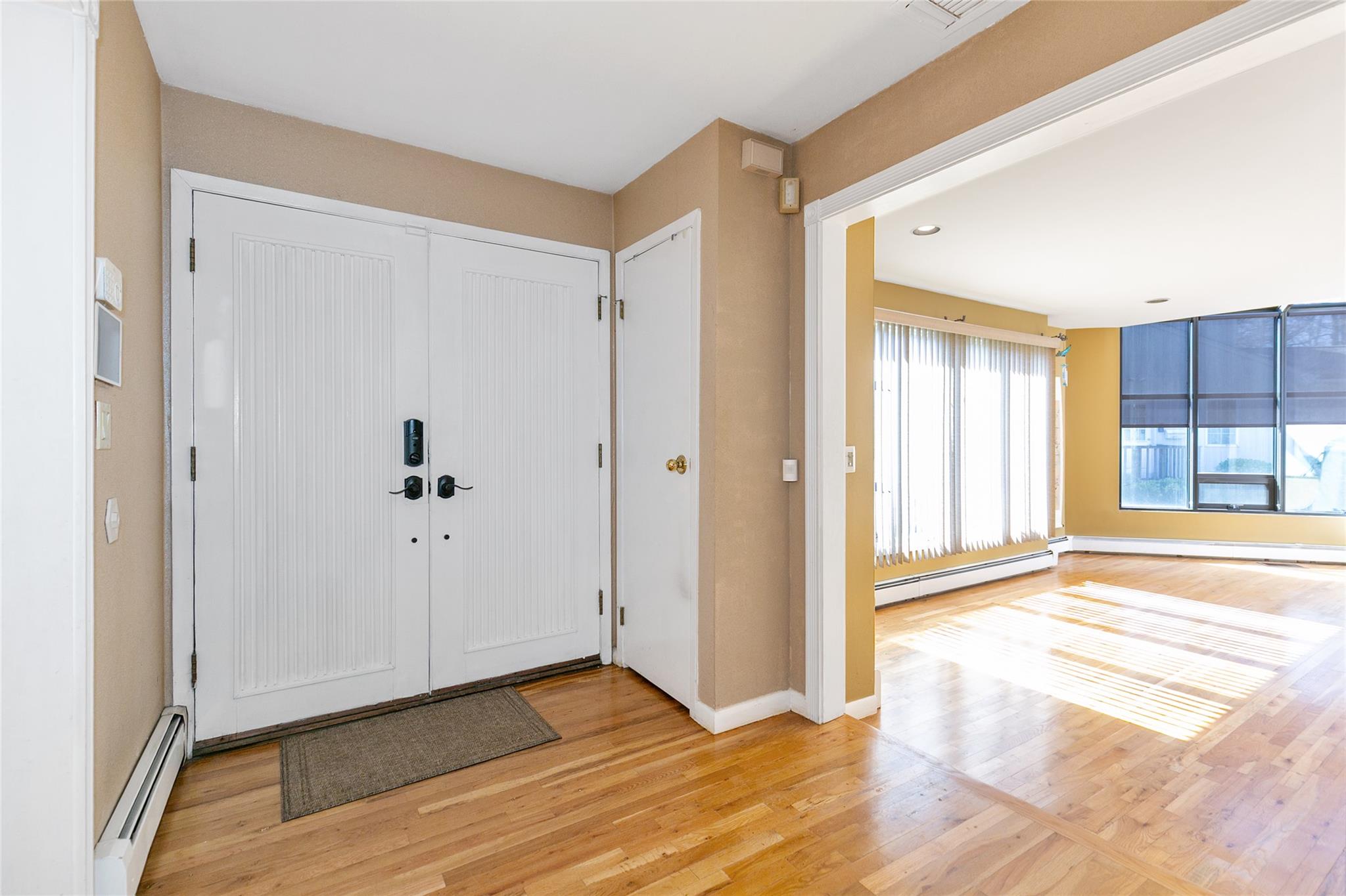 600 Oak Ridge Lane, Albertson, New York image 6
