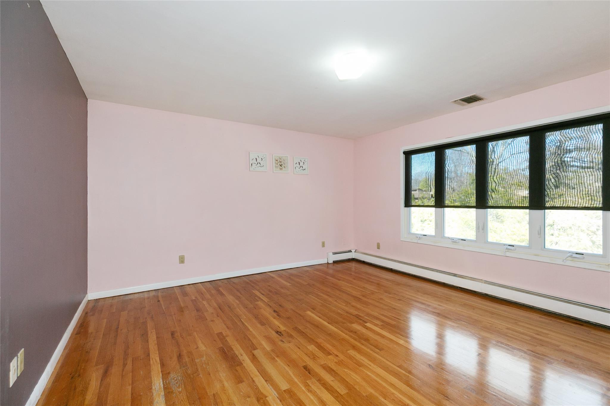 600 Oak Ridge Lane, Albertson, New York image 18