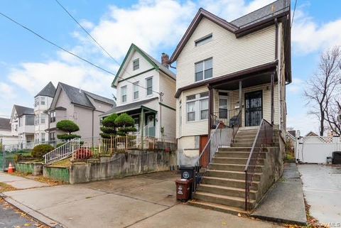 34 Dongan Street Staten Island NY 10310