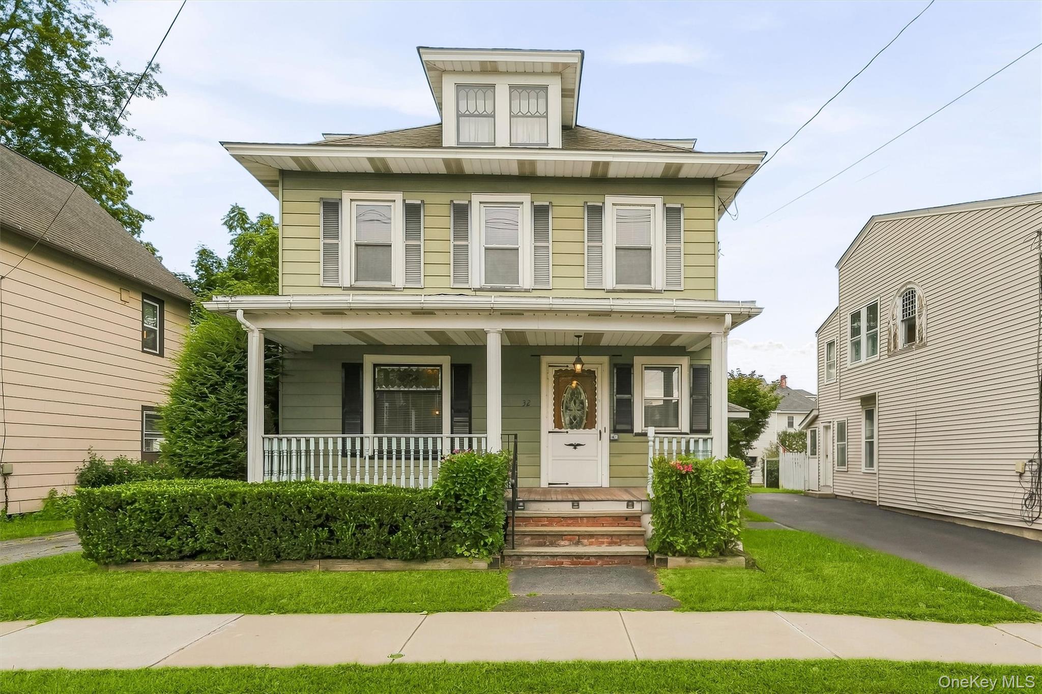 32 Kingston Avenue