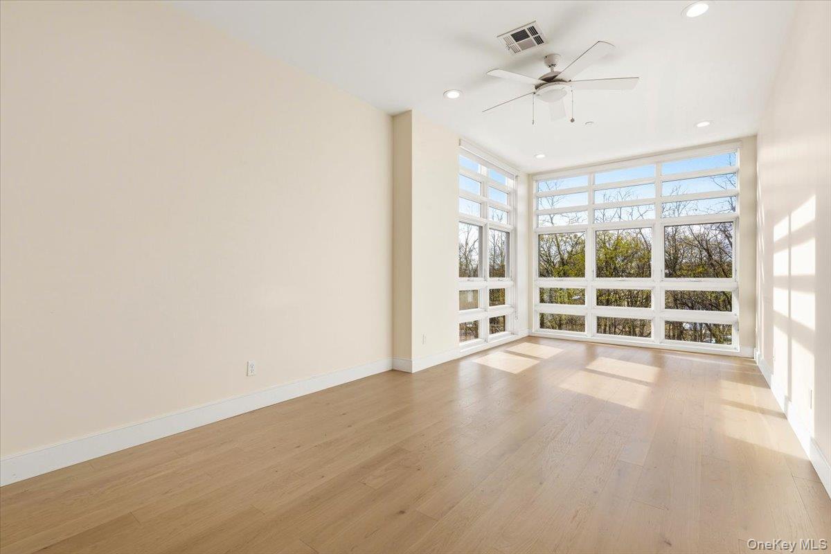 30 Beekman Street 207