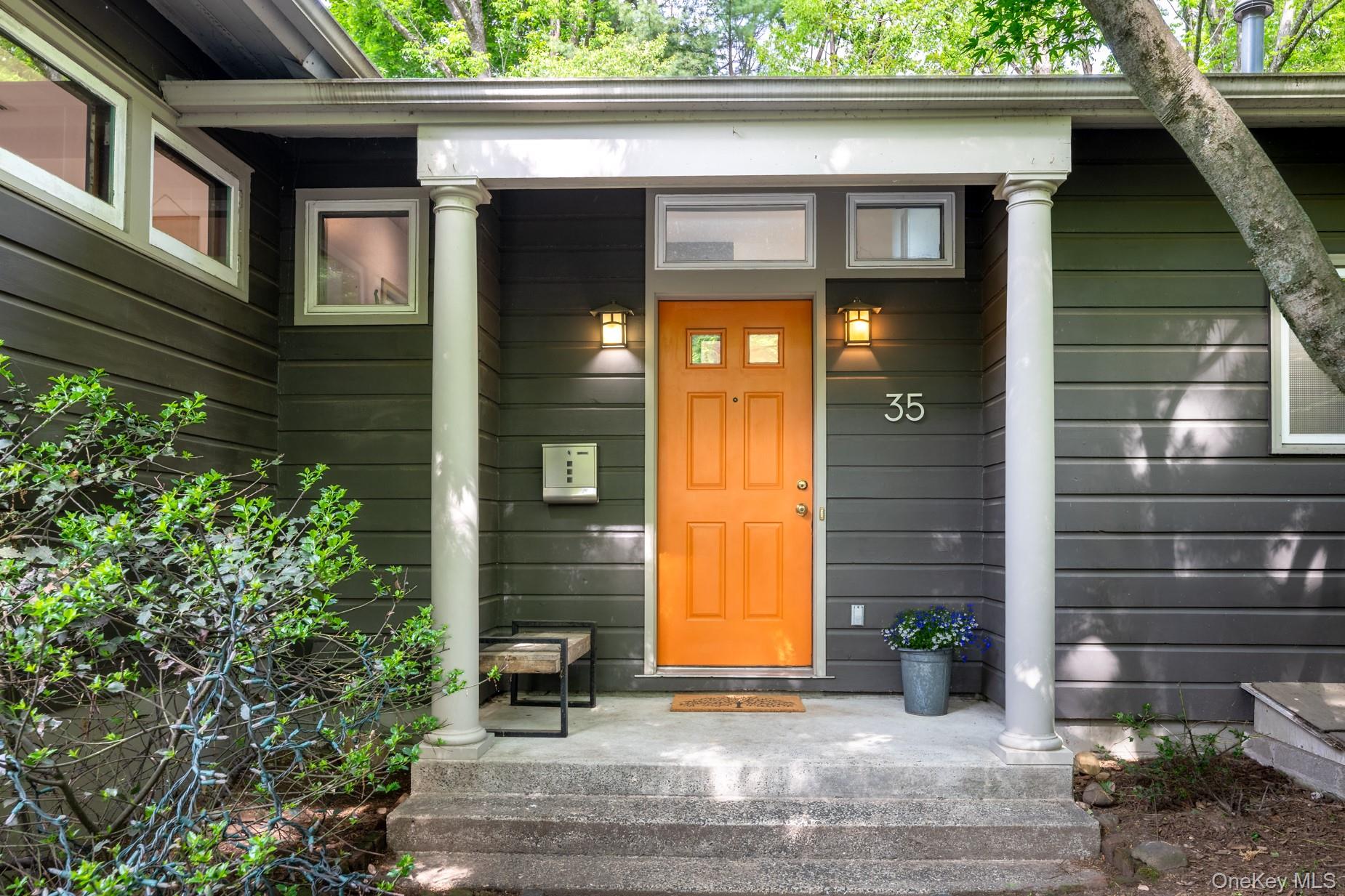 35 Hickory Hill Road