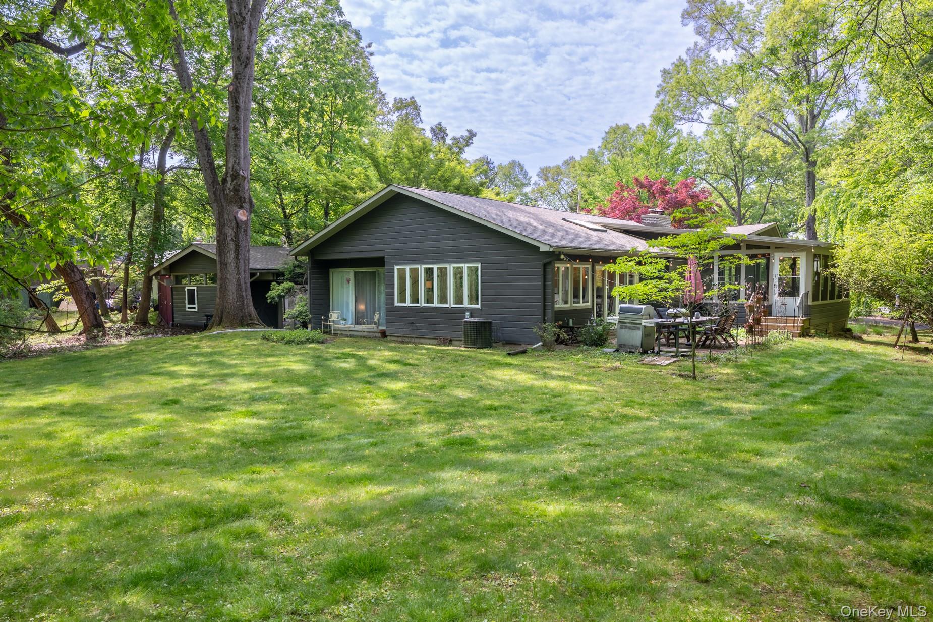 35 Hickory Hill Road