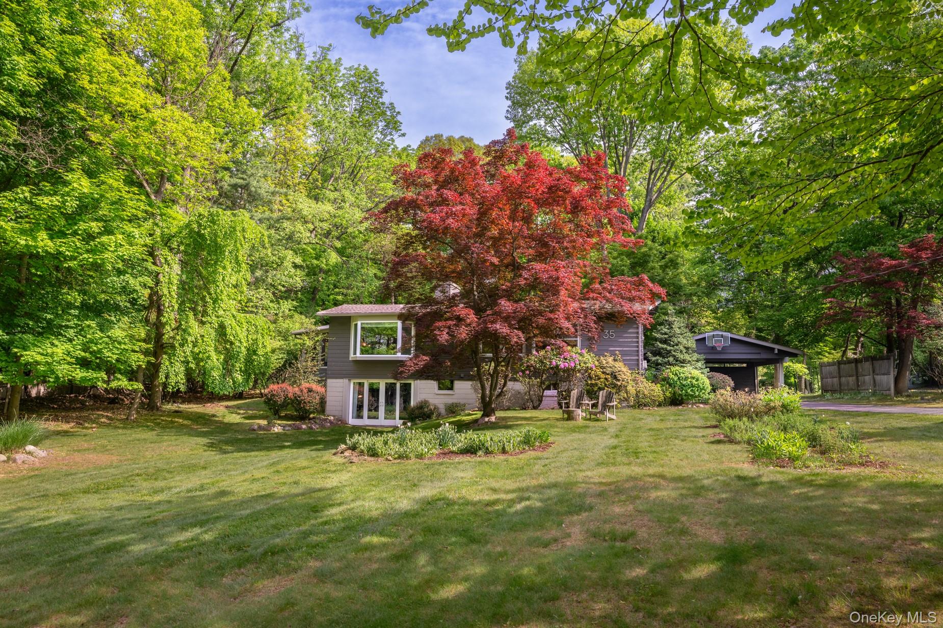 35 Hickory Hill Road