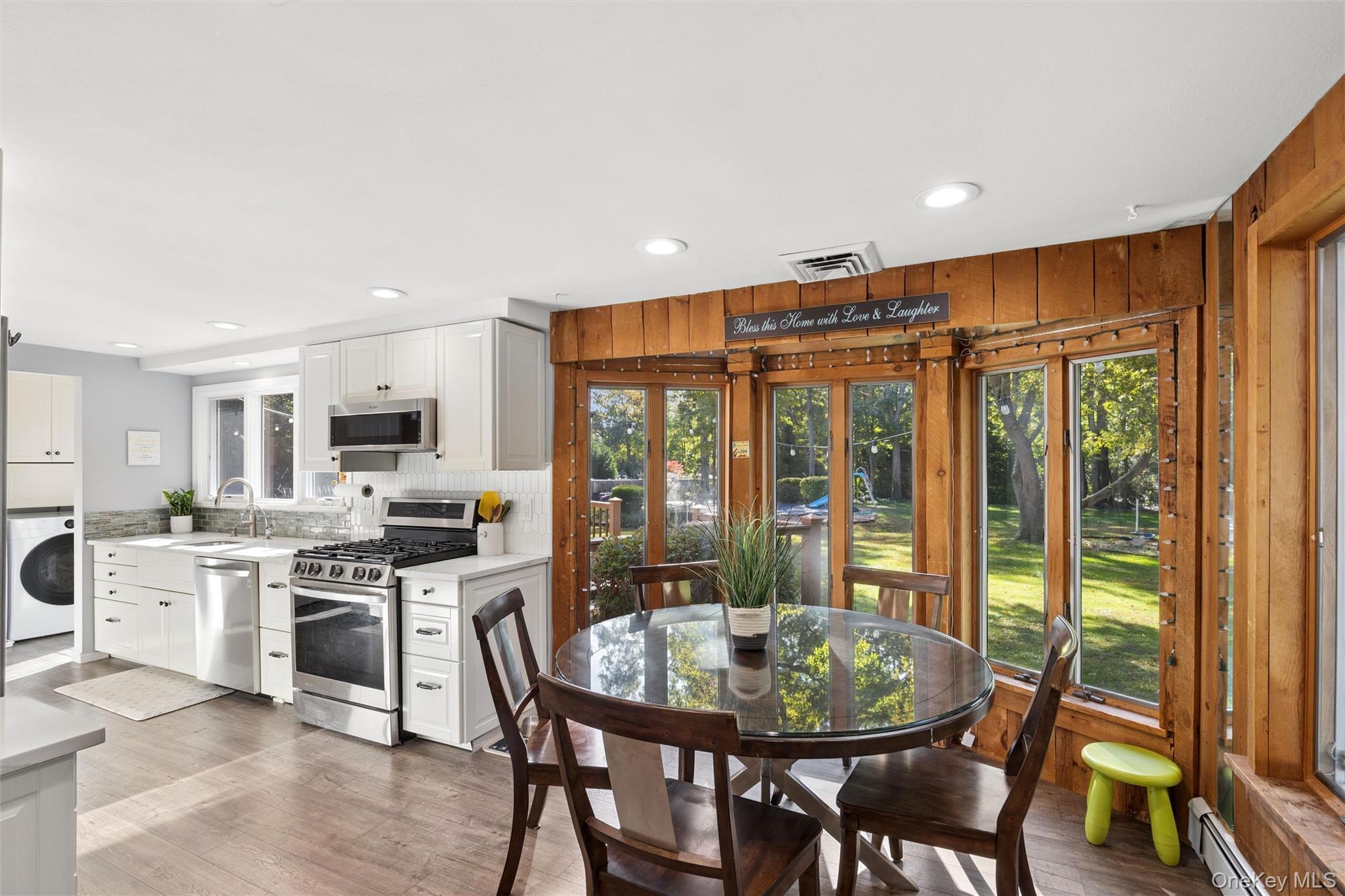 8 Tree Hollow Lane