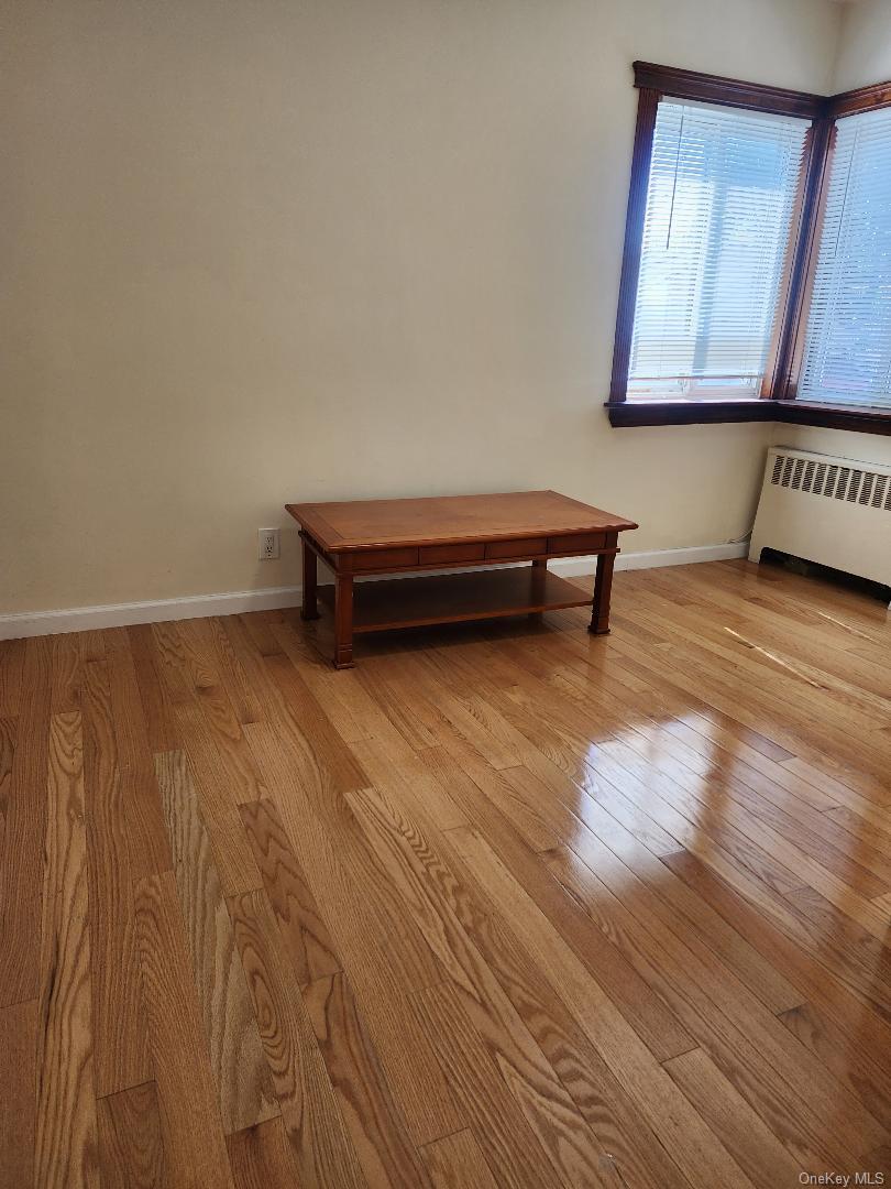 211-52 46 Rd