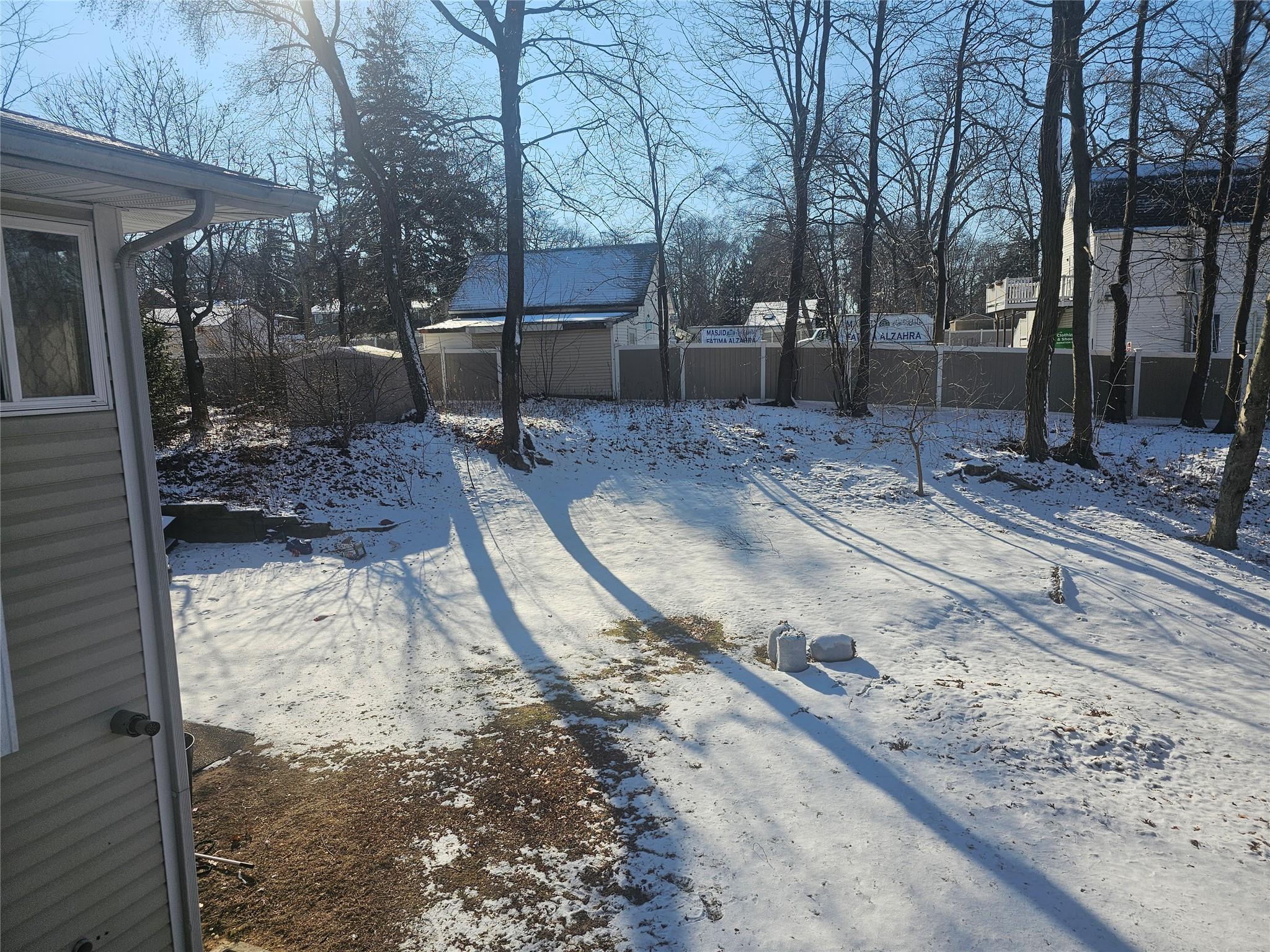 44 Lake Terrace, Lake Ronkonkoma, New York image 16