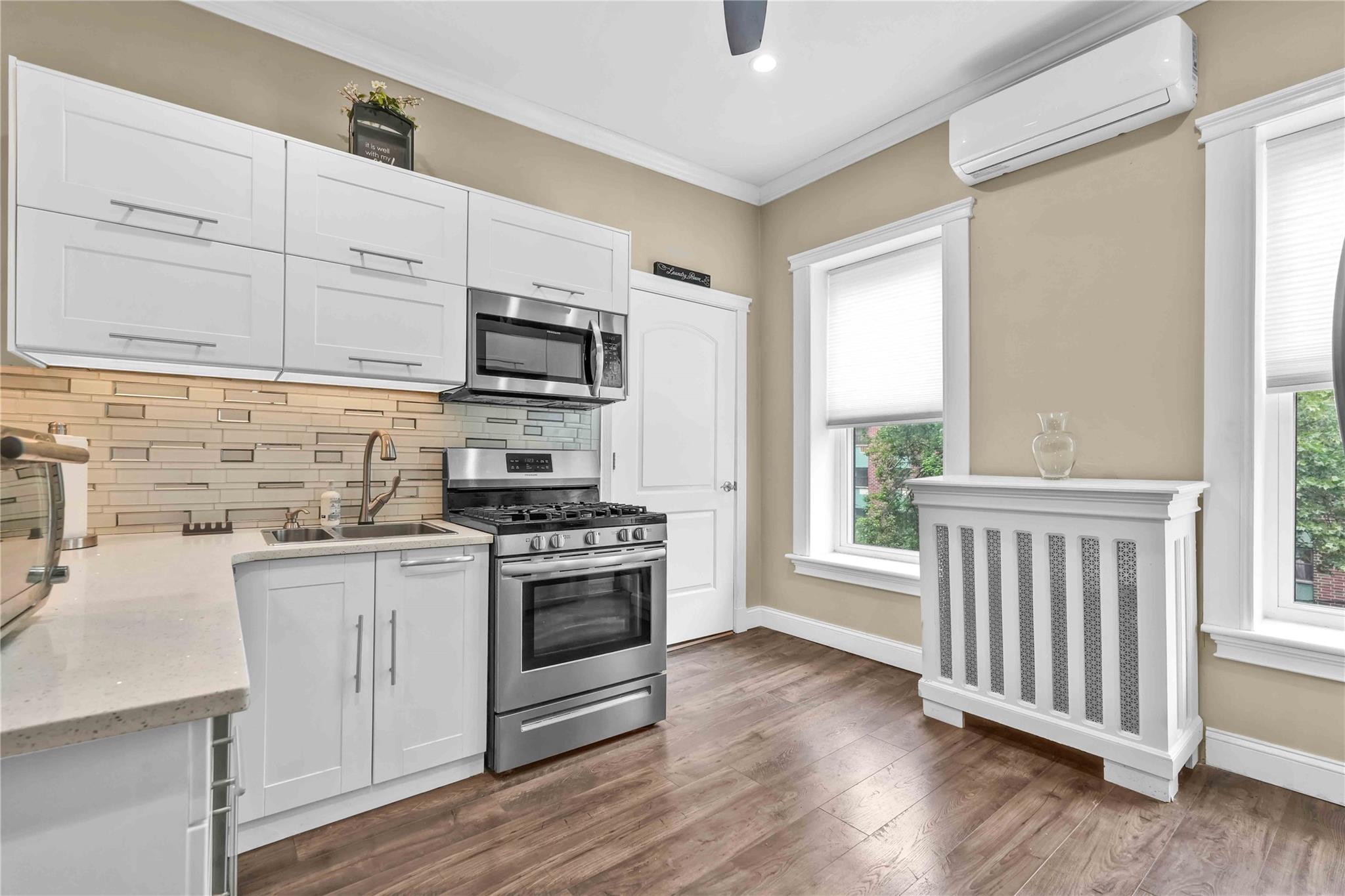 519 Monroe Street, Brooklyn, New York image 12