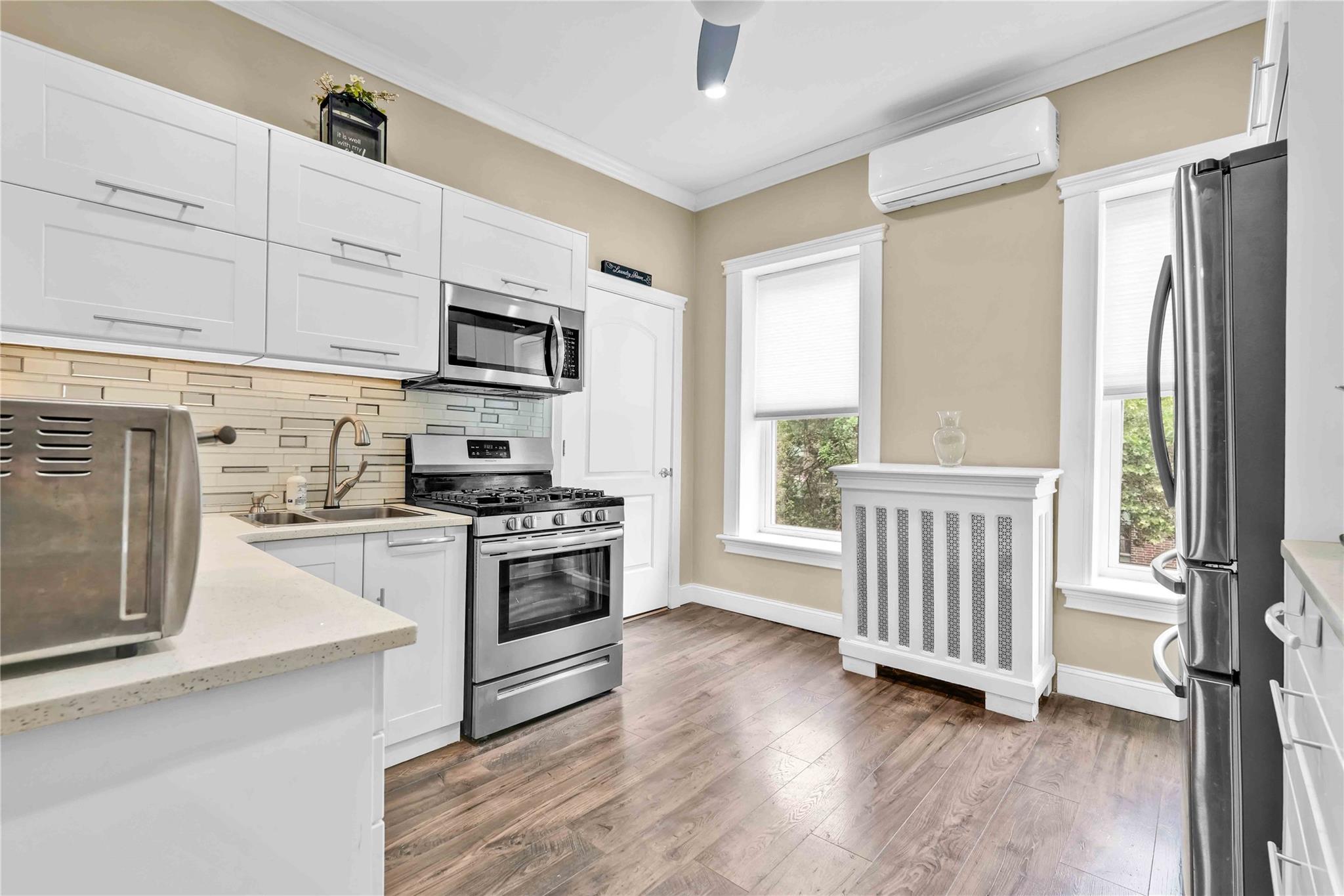 519 Monroe Street, Brooklyn, New York image 11