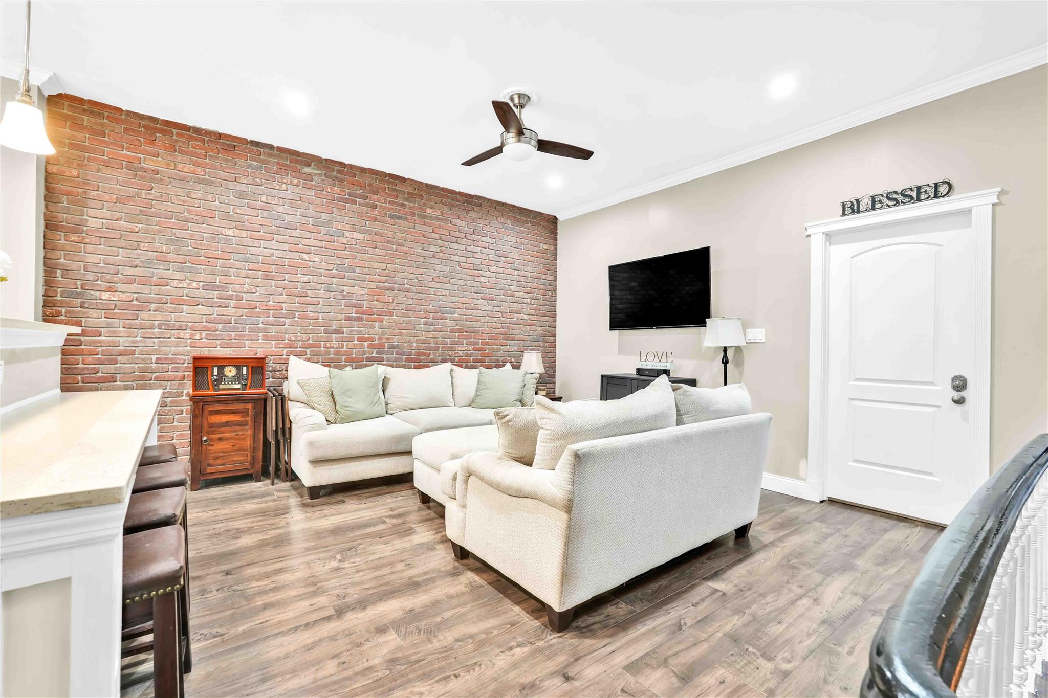 519 Monroe Street, Brooklyn, New York image 6