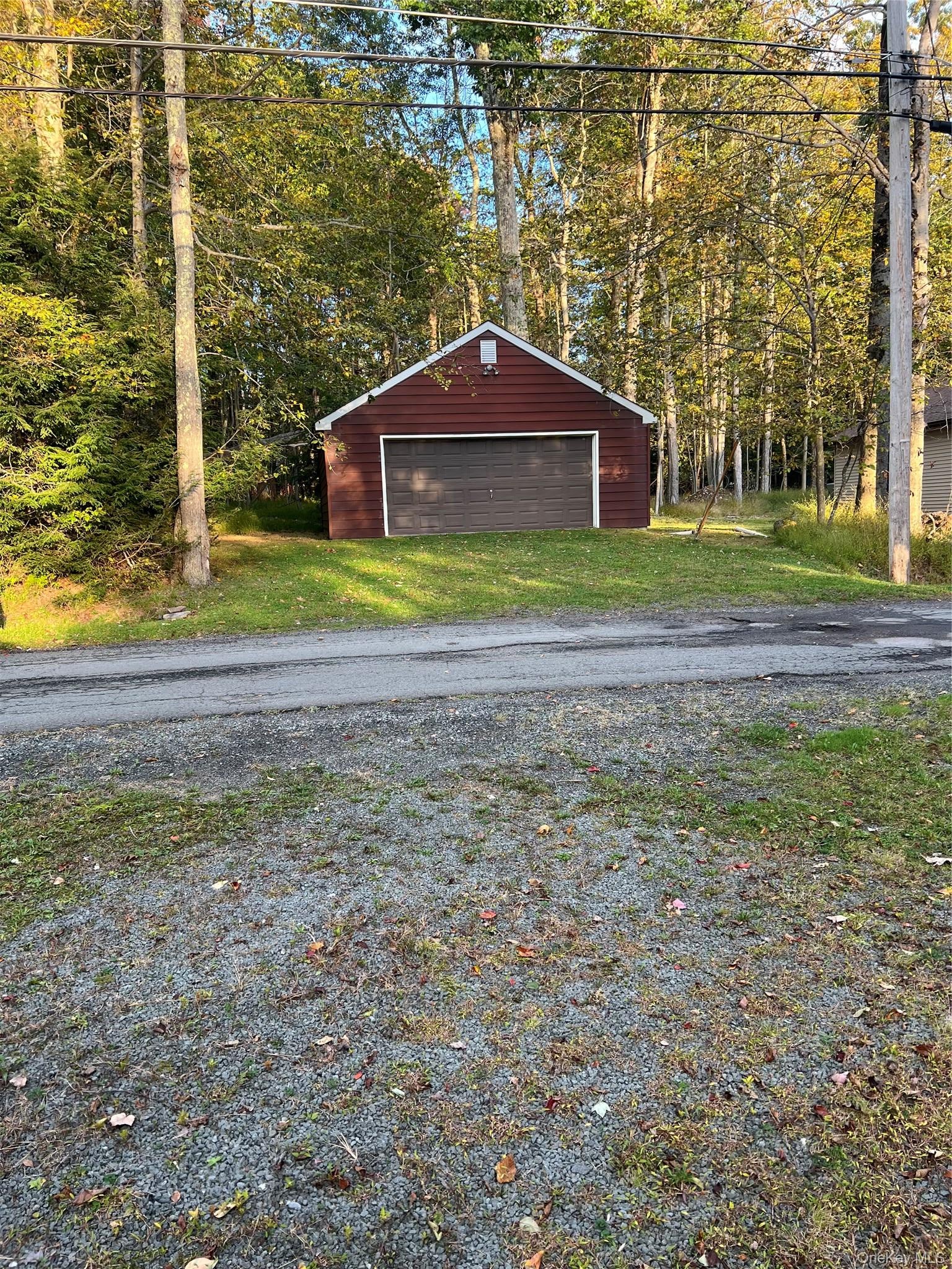16 Gold Point Road