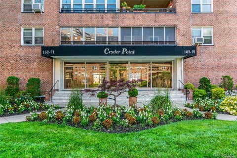 Featured picture for the property 893732