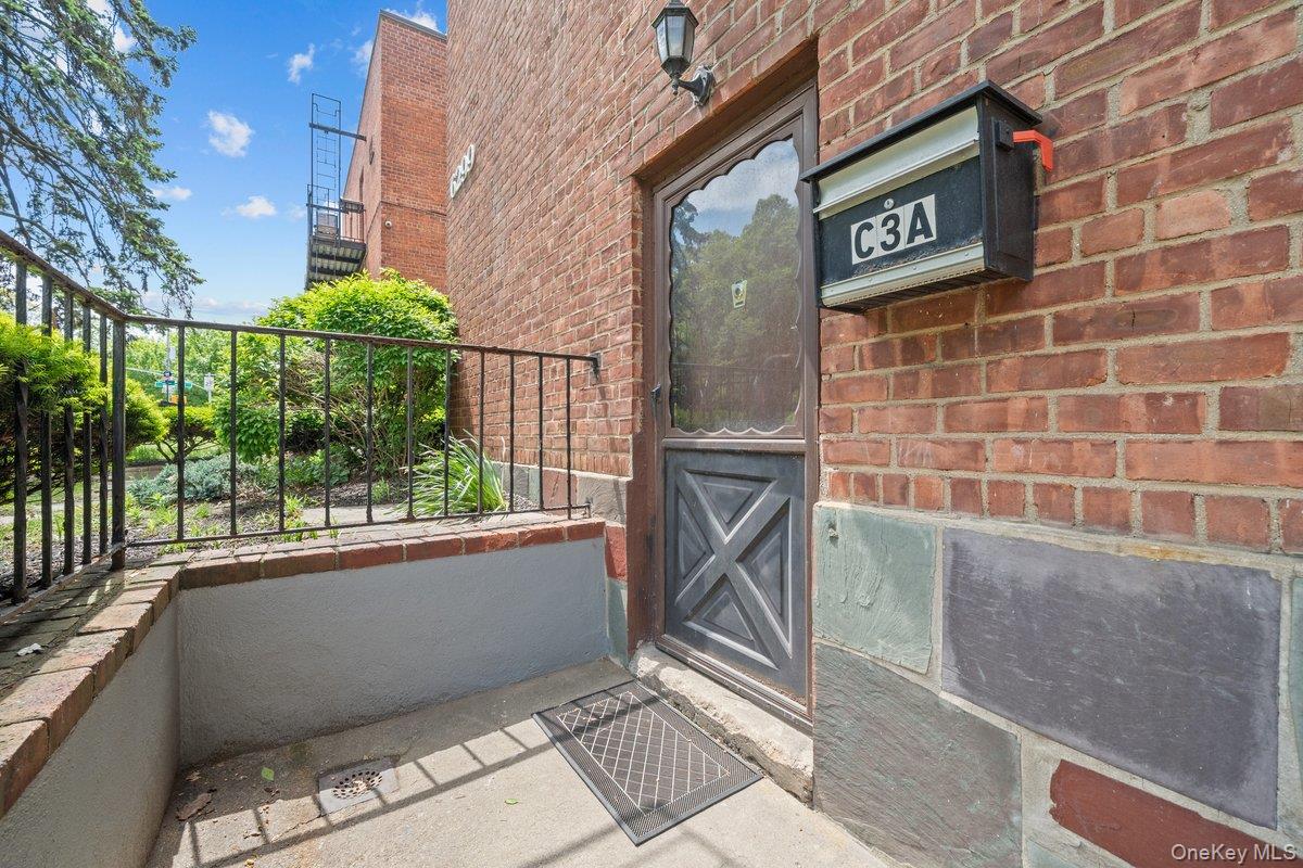 6299 Broadway C3A