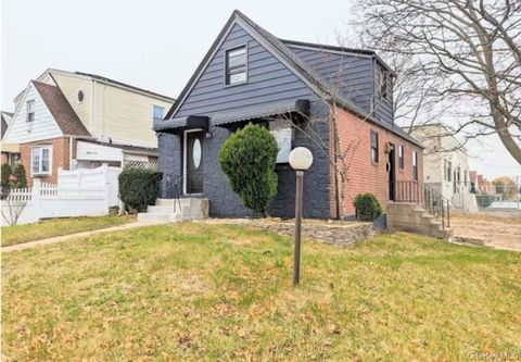 13003 Springfield Boulevard Laurelton NY 11413