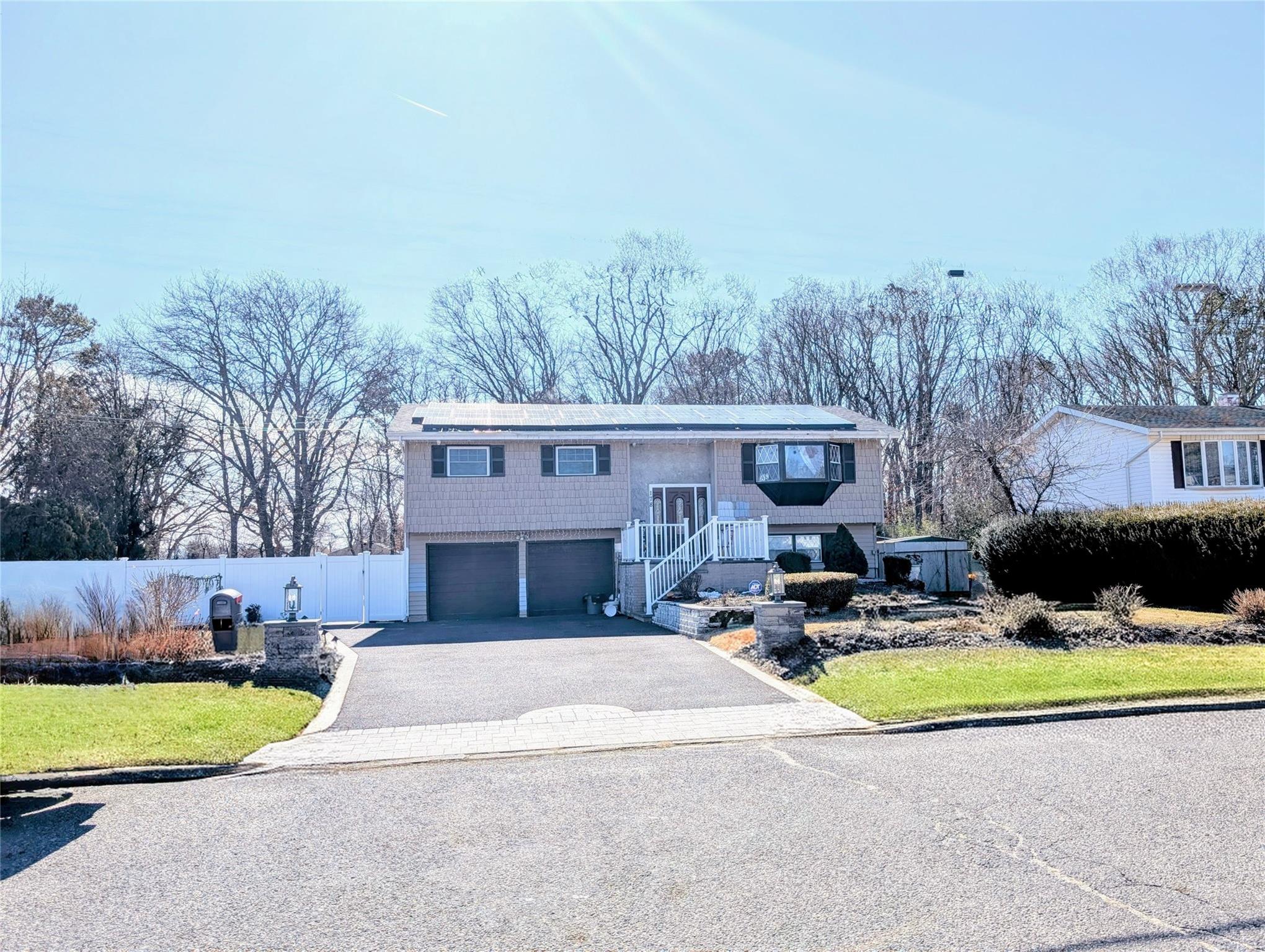 178 Studley Street, Brentwood, New York image 1