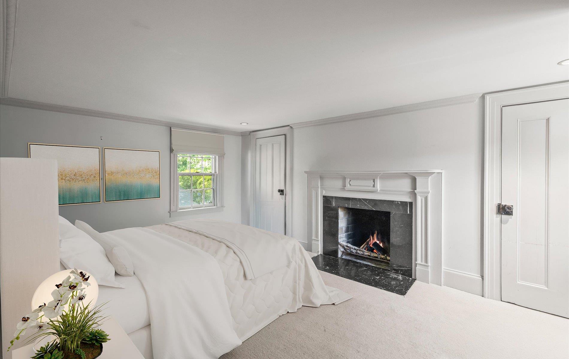 80 E Broadway, Roslyn, New York image 22