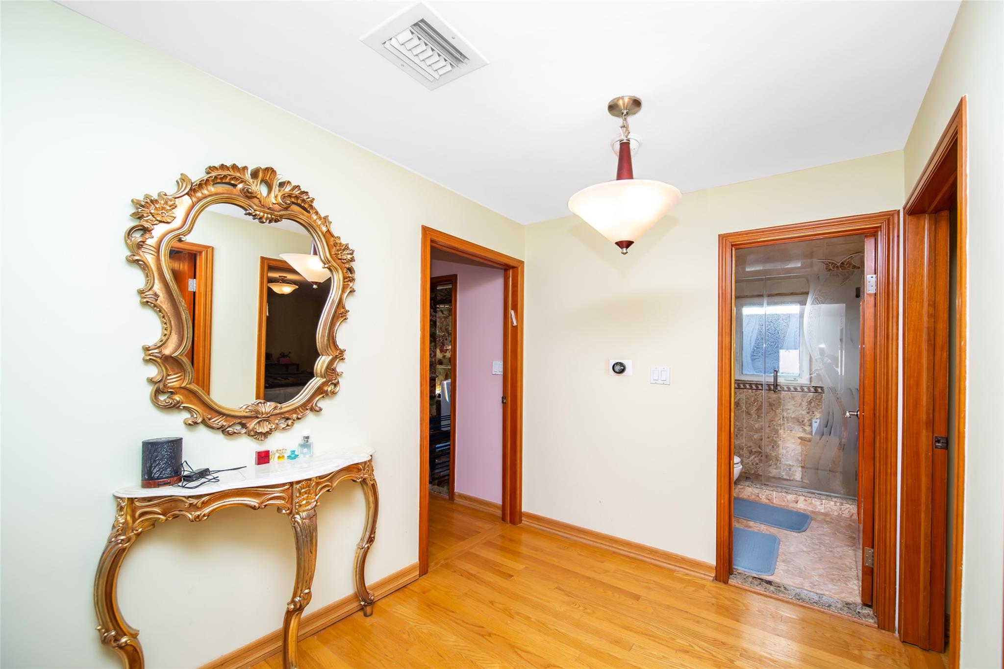 183-19 69 Avenue, Fresh Meadows, New York image 18