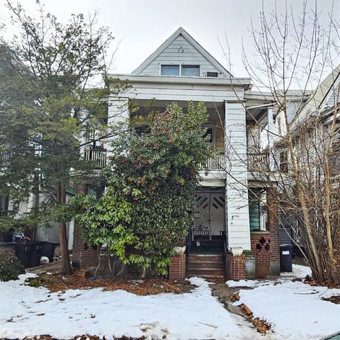 Multifamily For Sale - 596 E 8th Street<br/> Brooklyn, NY 11218
