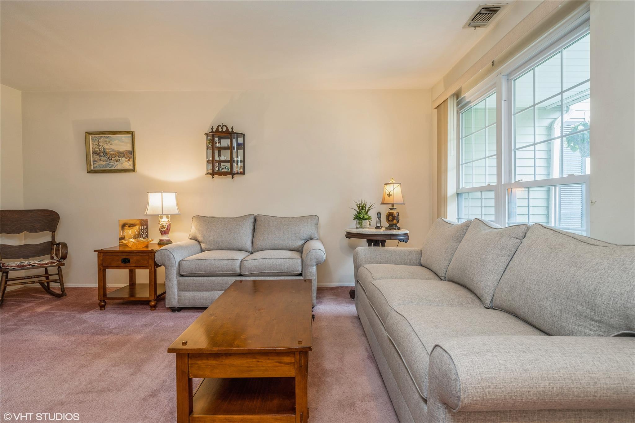 216 Homestead Village Drive, Warwick, New York image 6