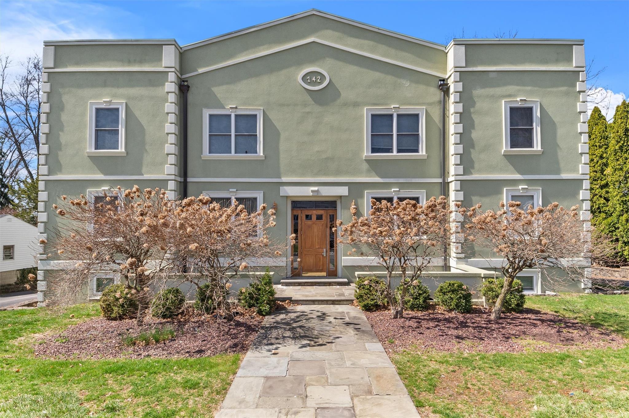 Bannon Avenue 4, Buchanan, New York - 1 Bedrooms  
1 Bathrooms  
3 Rooms - 