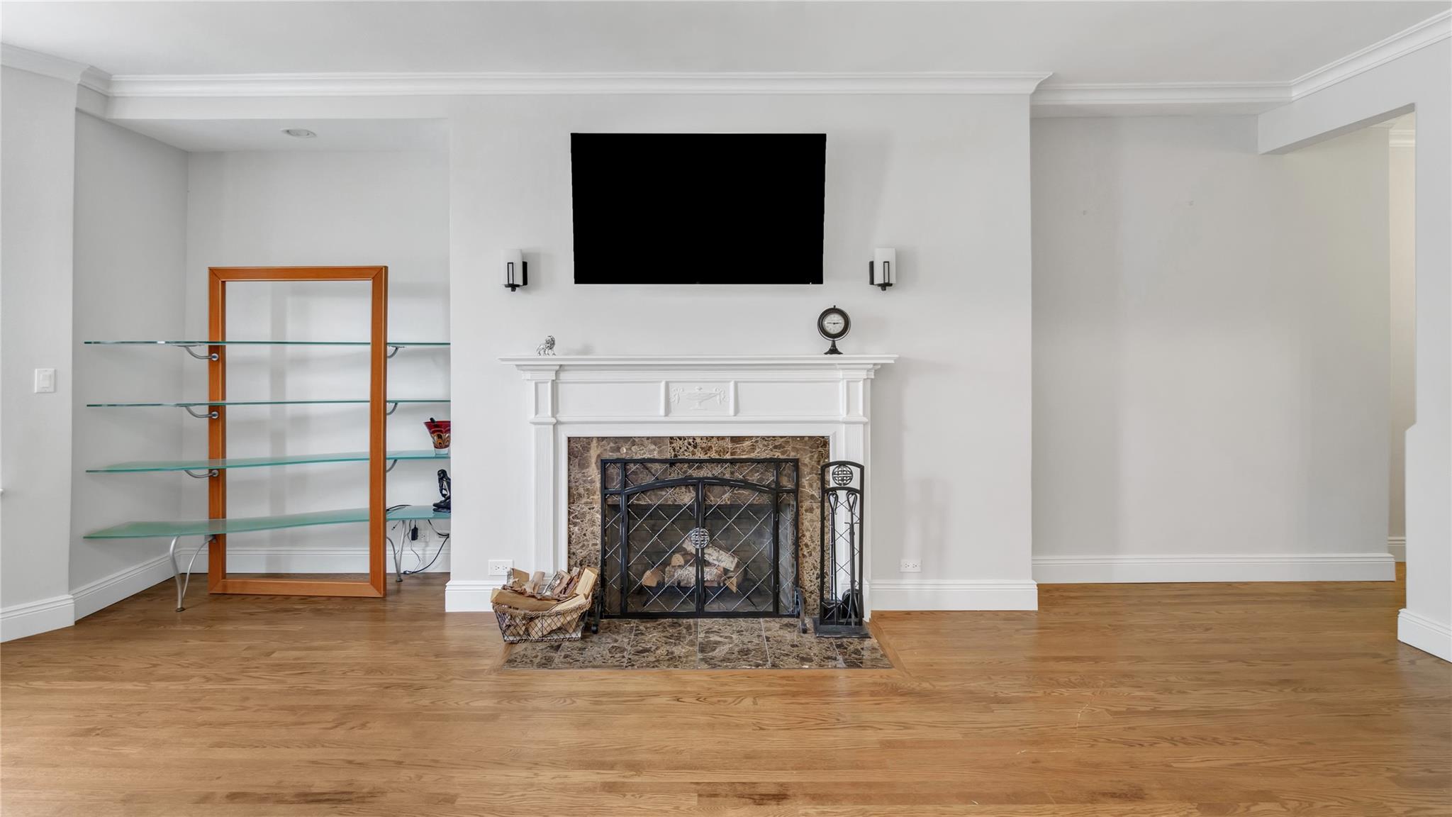 8 Barstow Road #2G, Great Neck, New York image 5
