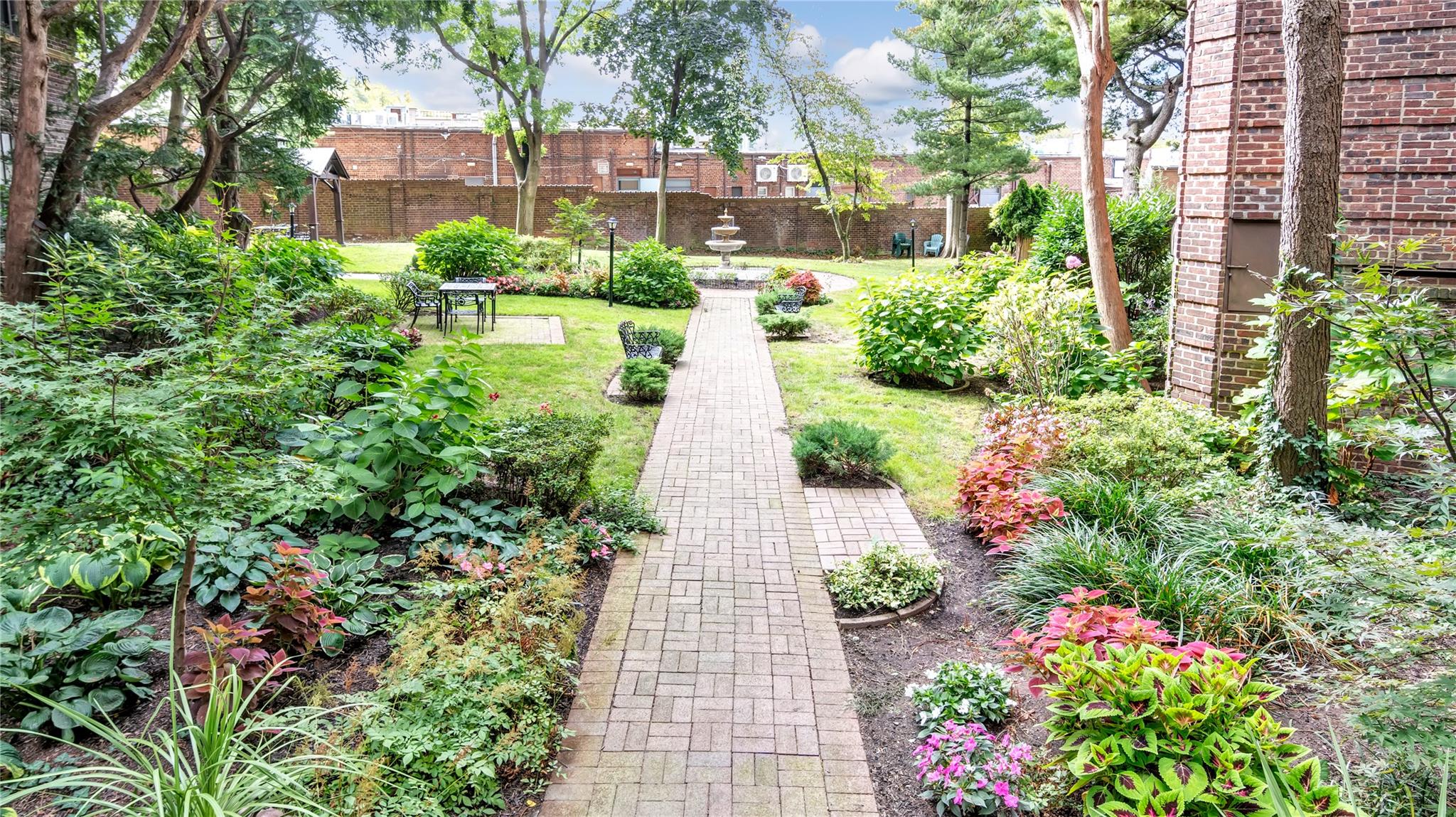 8 Barstow Road #2G, Great Neck, New York image 19