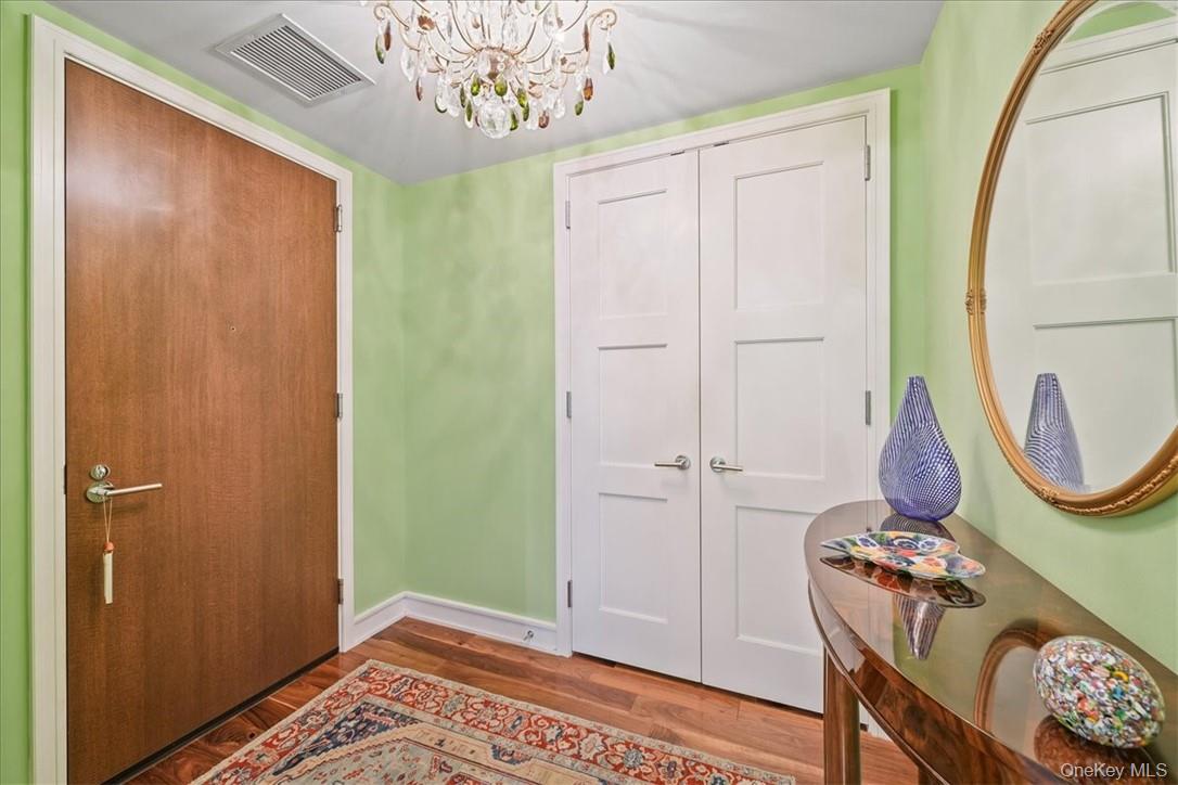 5 Renaissance Square 28G