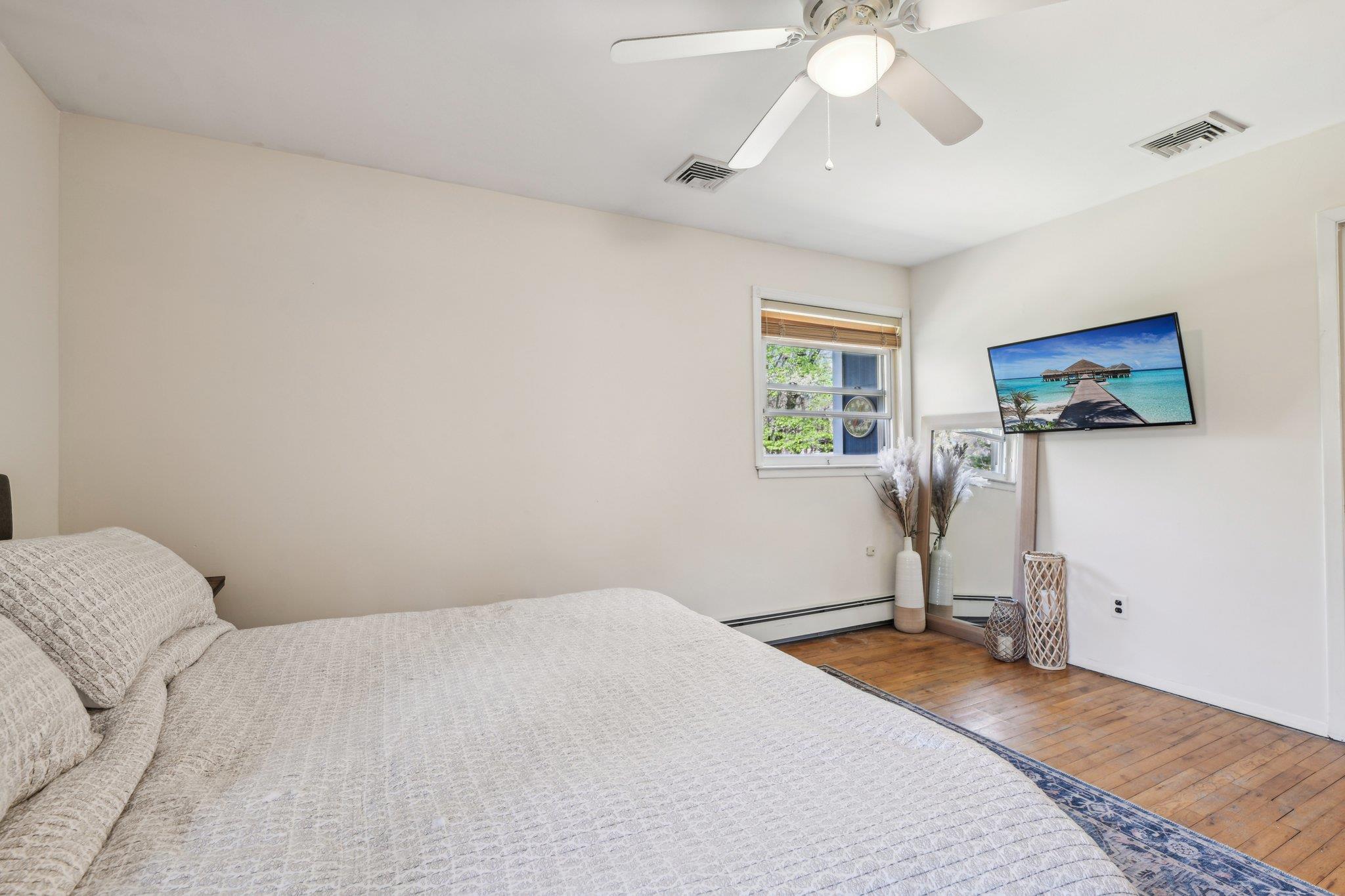 127 Jamaica Avenue, Medford, New York image 21