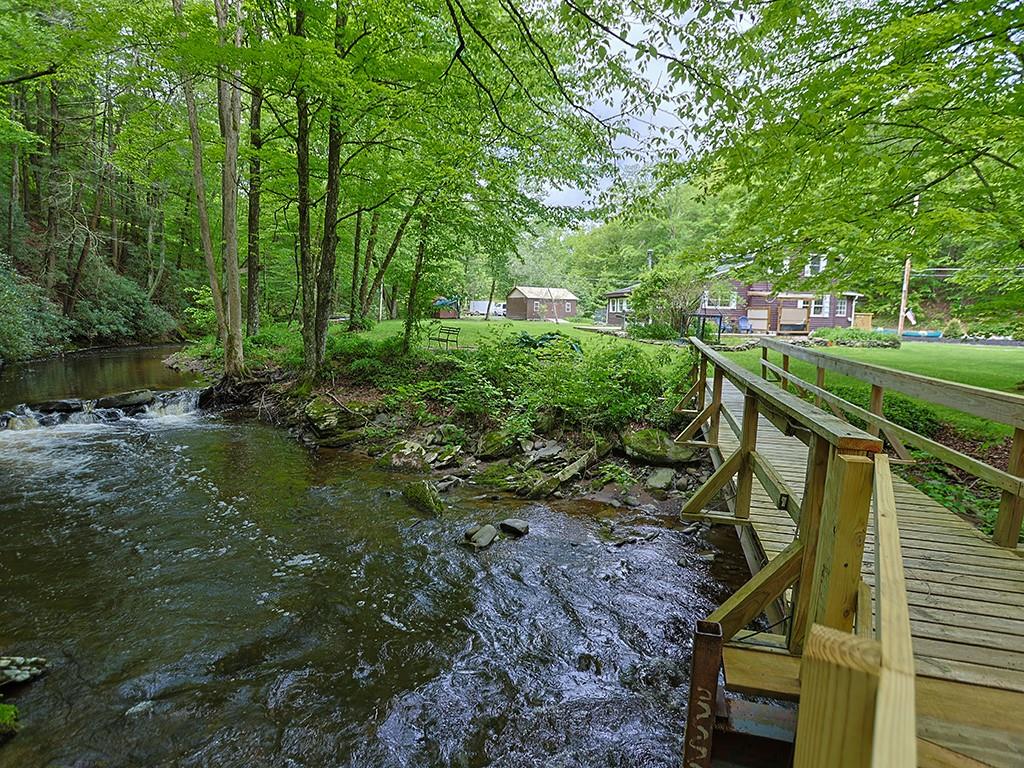 120 Spring Glen Road, Mountain Dale, New York image 3