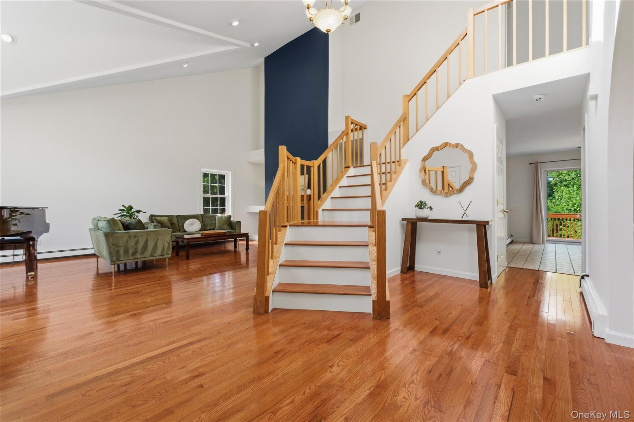 28 E Hill Road